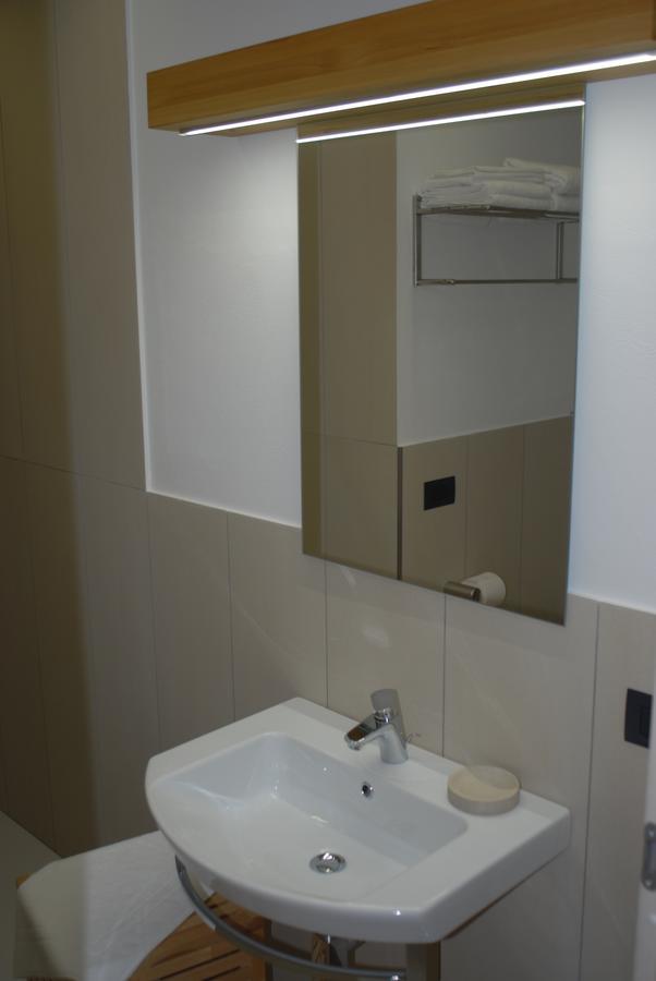 B&B Alciliegio Casnate Con Bernate Екстериор снимка