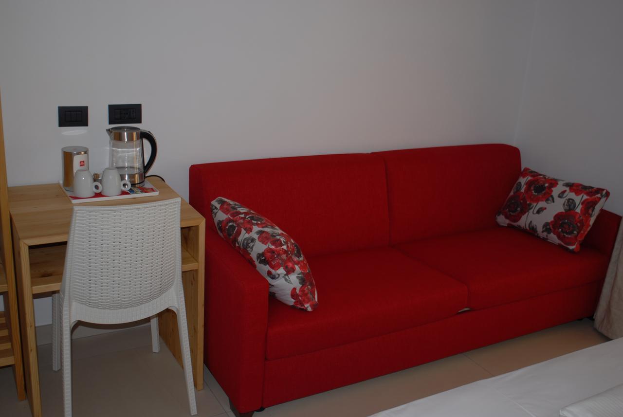 B&B Alciliegio Casnate Con Bernate Екстериор снимка